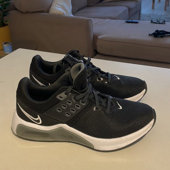 Nike Airmax Womens - Picture 3 of 3